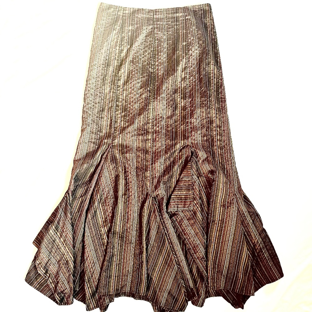 Shimmery Stripes Flared Layered Pouf Long Skirt